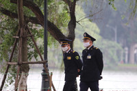 Hà Nội trong ngày đầu thực hiện cách ly toàn xã hội phòng chống dịch Covid-19