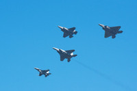 [ẢNH] F-22A và B-1B tới Saudi Arabia, Mỹ sắp tấn công khi Iran đã 