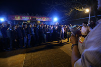 Không ngại chen chúc, biển người dự lễ khai ấn đền Trần 2018