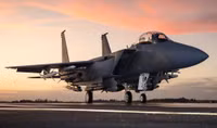 F-15 cụt cánh vẫn lết về căn cứ an toàn, kỳ tích vừa lặp lại lần thứ 2