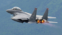 [ẢNH] F-15X Mỹ mang 22 tên lửa, gấp đôi so với Su-35/Su-57 Nga