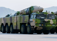 [ẢNH] Tên lửa Trung Quốc có thể đánh đắm tàu sân bay Mỹ bị bóc mẽ