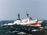 Việt Nam sẽ nhận tàu Hamilton thứ hai sau chuyến thăm của tàu sân bay Mỹ?