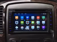 [ÀNH] Bất ngờ khi màn hình cảm ứng trên ôtô làm gia tăng các vụ tai nạn