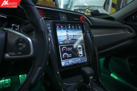 [ÀNH] Bất ngờ khi màn hình cảm ứng trên ôtô làm gia tăng các vụ tai nạn