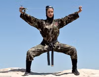 [ẢNH] Đội nữ đặc nhiệm sát thủ Iran bất ngờ lộ diện giữa tình hình căng thẳng với Mỹ