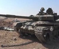 Lo lắng khi IS bất ngờ vùng dậy bắt sống siêu tăng T-90 Nga tại Syria