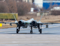 Cận cảnh động cơ mới của tiêm kích tàng hình Nga Su-57