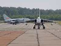 [ẢNH] Trung Quốc tự tin mang cường kích JH-7A sang Nga thi đấu, liệu có gặp thảm họa?