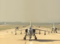 [ẢNH] Trung Quốc tự tin mang cường kích JH-7A sang Nga thi đấu, liệu có gặp thảm họa?