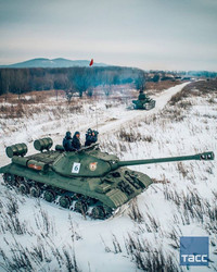 [ẢNH] Nga mở kho dự trữ 