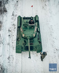 [ẢNH] Nga mở kho dự trữ 