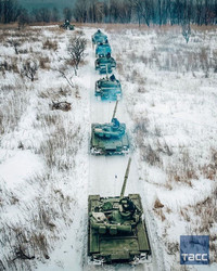 [ẢNH] Nga mở kho dự trữ 