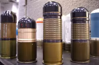 [ẢNH] Việt Nam sản xuất và trang bị súng phóng lựu phóng loạt mà lục quân Mỹ đang trang bị