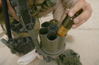 [ẢNH] Việt Nam sản xuất và trang bị súng phóng lựu phóng loạt mà lục quân Mỹ đang trang bị