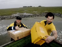 [ẢNH] Gian nan hoạt động đưa thư trên thế giới, không phải ai cũng biết