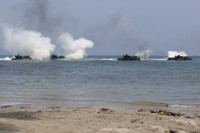 [ẢNH] Mỹ, Nhật Bản cùng tập trận đổ bộ trên đảo Philippines, Trung Quốc lo lắng?