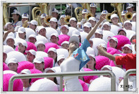 Ngắm 'đoàn mỹ nữ' Triều Tiên chuẩn bị đến Hàn Quốc