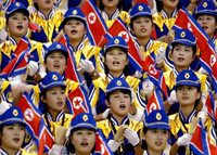 Ngắm 'đoàn mỹ nữ' Triều Tiên chuẩn bị đến Hàn Quốc