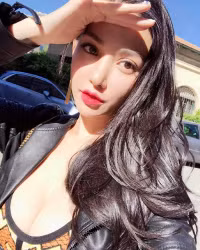 Thí sinh Hoa hậu Quý bà Vũ Lâm khoe ảnh mặt mộc trẻ xinh quyến rũ