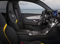 [ẢNH] Mercedes-AMG GLC 63: Bóng bẩy và mạnh mẽ