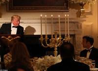 Tổng thống Trump tổ chức quốc yến hoành tráng tiếp đón lãnh đạo Pháp