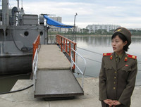 [ẢNH] Nghị sĩ Mỹ muốn Triều Tiên trả lại tàu hải quân mà nước này từng bất ngờ tấn công bắt giữ