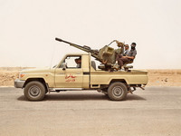 Chỉ có ở Trung Đông và Bắc Phi: Hoán cải xe bán tải thành 