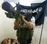 [ẢNH] Phiến quân thánh chiến lấy đâu ra tên lửa phòng không vác vai để bắn hạ máy bay Nga-Syria