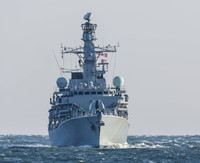 [ẢNH] Tàu ngầm Anh đội băng trồi lên sát lưng Nga tại Bắc Cực