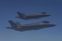 [ẢNH] F-35A Mỹ sẵn sàng đối đầu Su-35S Nga khi thực chiến tại Iraq