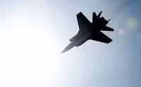 [ẢNH] MiG-31 mang tên lửa Kinzhal lắp đầu đạn hạt nhân tuần tra biển Đen, Ukraine 