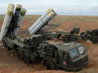 [ẢNH] Nga bất ngờ gián đoạn cung cấp tên lửa cho tổ hợp phòng không S-400 Trung Quốc