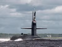 [Toàn cảnh] Damascus rung chuyển trong đêm vì Tomahawk, phòng không Syria quá tải chống đỡ