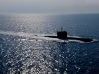 [ẢNH] Hạm đội tàu ngầm Thổ Nhĩ Kỳ chặn đường tàu Nga tới Syria?