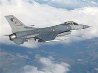 [ẢNH] Lần thứ hai F-16 bắn rơi Su-24 trên bầu trời Syria