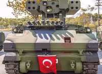 [ẢNH] Thổ Nhĩ Kỳ bất ngờ đưa hệ thống phòng không Mỹ tới Syria