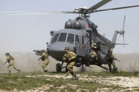 [ẢNH] Chuyên gia Nga: Nếu xảy ra chiến sự, Nhật Bản có thể đánh chiếm quần đảo Kuril chỉ trong vài ngày