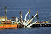 [ẢNH] Khu trục hạm tỷ đô của Nhật suýt nữa bị bão nhấn chìm xuống biển