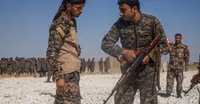 [ẢNH] Chiến sự bế tắc, quân đội Syria phải cầu viện giúp đỡ từ đối tác không ngờ