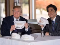 Chùm ảnh Nhật Bản nhiệt liệt chào đón Tổng thống Mỹ Donald Trump