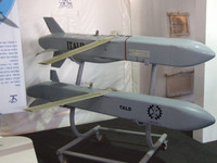 [ẢNH] Syria tiết lộ sử dụng radar bắt thấp của S-300 để hạ gục tên lửa Israel