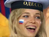 [ẢNH] Có nữ CĐV xinh đẹp nhất World Cup vẫn khiến Nga thua thảm?