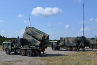 [ẢNH] Mỹ buộc phải phát triển tên lửa bờ trước sức ép khủng khiếp từ Nga, Trung Quốc