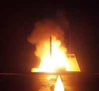 [ẢNH] Chiến hạm Pháp nám đen sau khi bắn tên lửa hành trình tấn công Syria