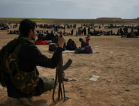 [Ảnh] Cận cảnh giao tranh dữ dội tại thành trì cuối cùng của IS ở Syria