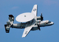 [ẢNH] ‘Thần ưng’ E2- phân nửa sức mạnh của tàu sân bay Mỹ