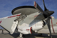 [ẢNH] ‘Thần ưng’ E2- phân nửa sức mạnh của tàu sân bay Mỹ