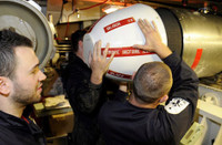 [ẢNH] Nếu Nga không chặn tàu ngầm hạt nhân Anh chất đầy Tomahawk, Syria sẽ thảm khốc hơn nhiều?