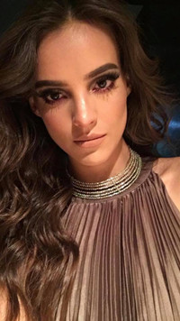 [ẢNH] Hút hồn vẻ đẹp của Tân Hoa hậu thế giới 2018